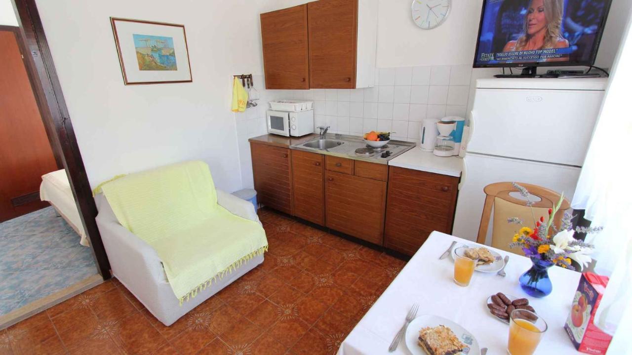 Studio In Vantacici/Insel Krk 14419 Kültér fotó