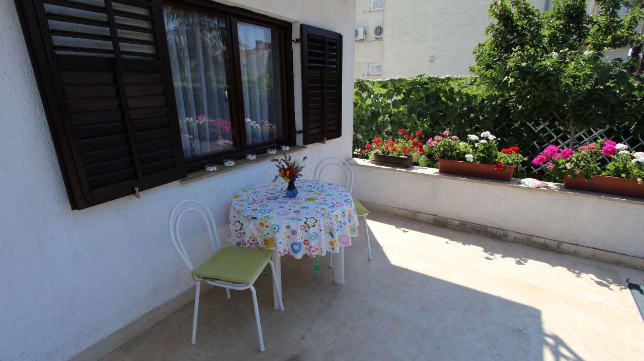 Studio In Vantacici/Insel Krk 14419 Kültér fotó